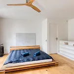 Parisian Loft & Secret Garden